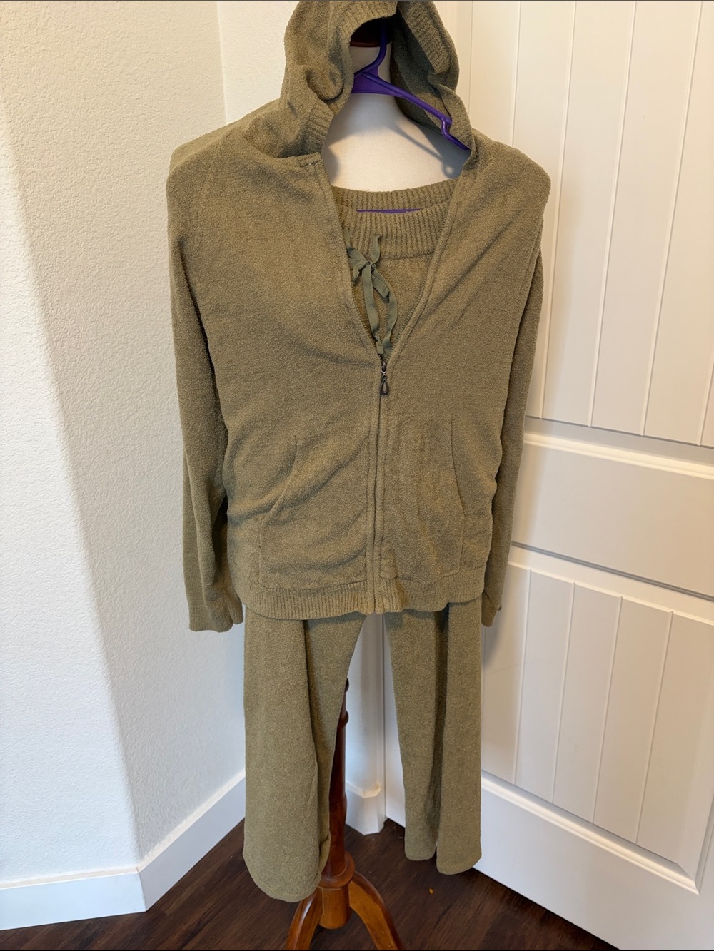 Source Unknown Olive Green Cozy Hooded Track Pants & Jacket Set